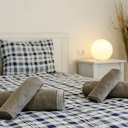 Cozy 1 Bedroom Flat With Pool In Playa Paraiso, Marina Palace 425 *