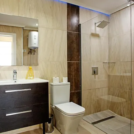 Cozy 1 Bedroom Flat With Pool In Playa Paraiso, Marina Palace 425 *