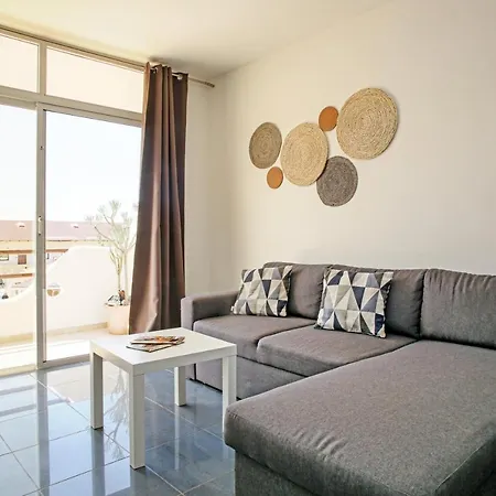 Apartment Cozy 1 Bedroom Flat With Pool In Playa Paraiso, Marina Palace 425 Costa Adeje (Tenerife)