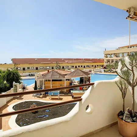 Apartment Cozy 1 Bedroom Flat With Pool In Playa Paraiso, Marina Palace 425 Costa Adeje (Tenerife)